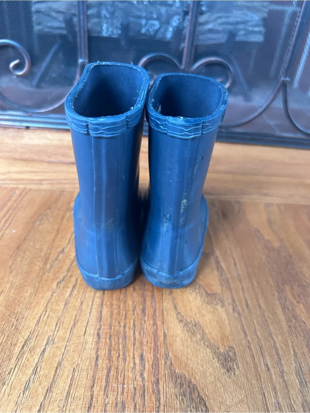 Hunter Kids Navy Rubber Rain Boots